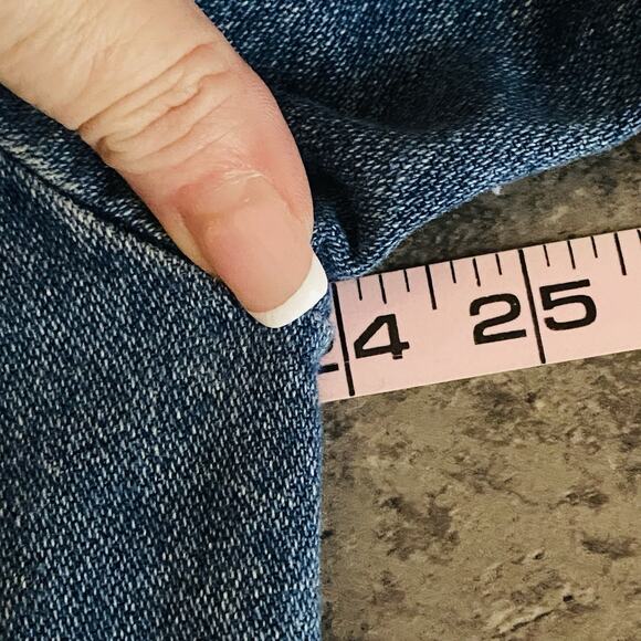 Free People Oversized Jean Jacket M Denim Distressed Retro Trucker Fall Boho - Picture 8 of 11